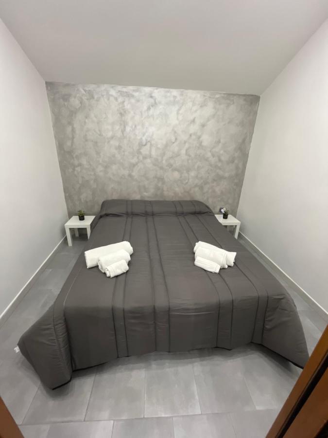 Home Carlotta Napoli Bagian luar foto
