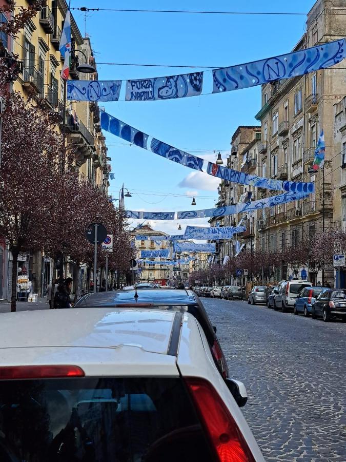Home Carlotta Napoli Bagian luar foto